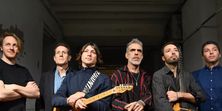 Les Doigts de L’Homme