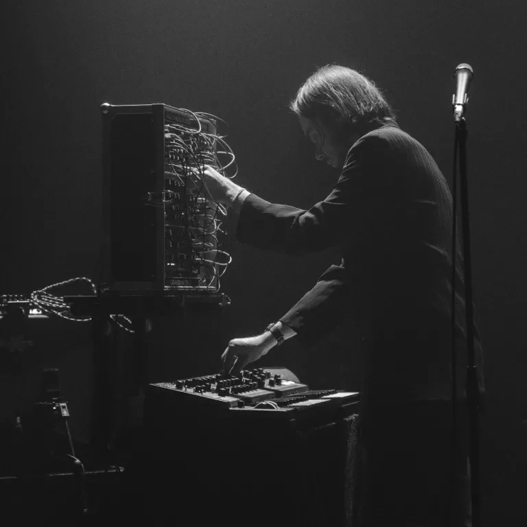Yann Ponthus + Romain O.